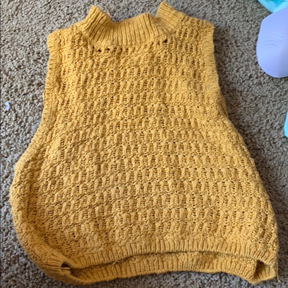 high neck crotchet crop top